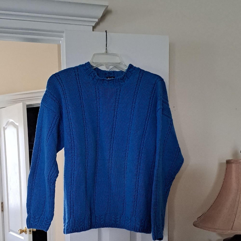 Vintage Womens Blue Sweater